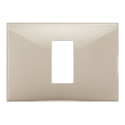 bticino Classia Rectangular Cover Plate, 1 Centered Module, Cream